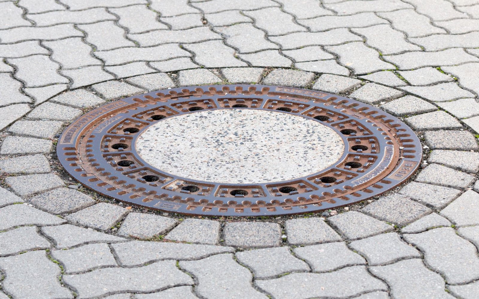 Chambers & Manhole Covers